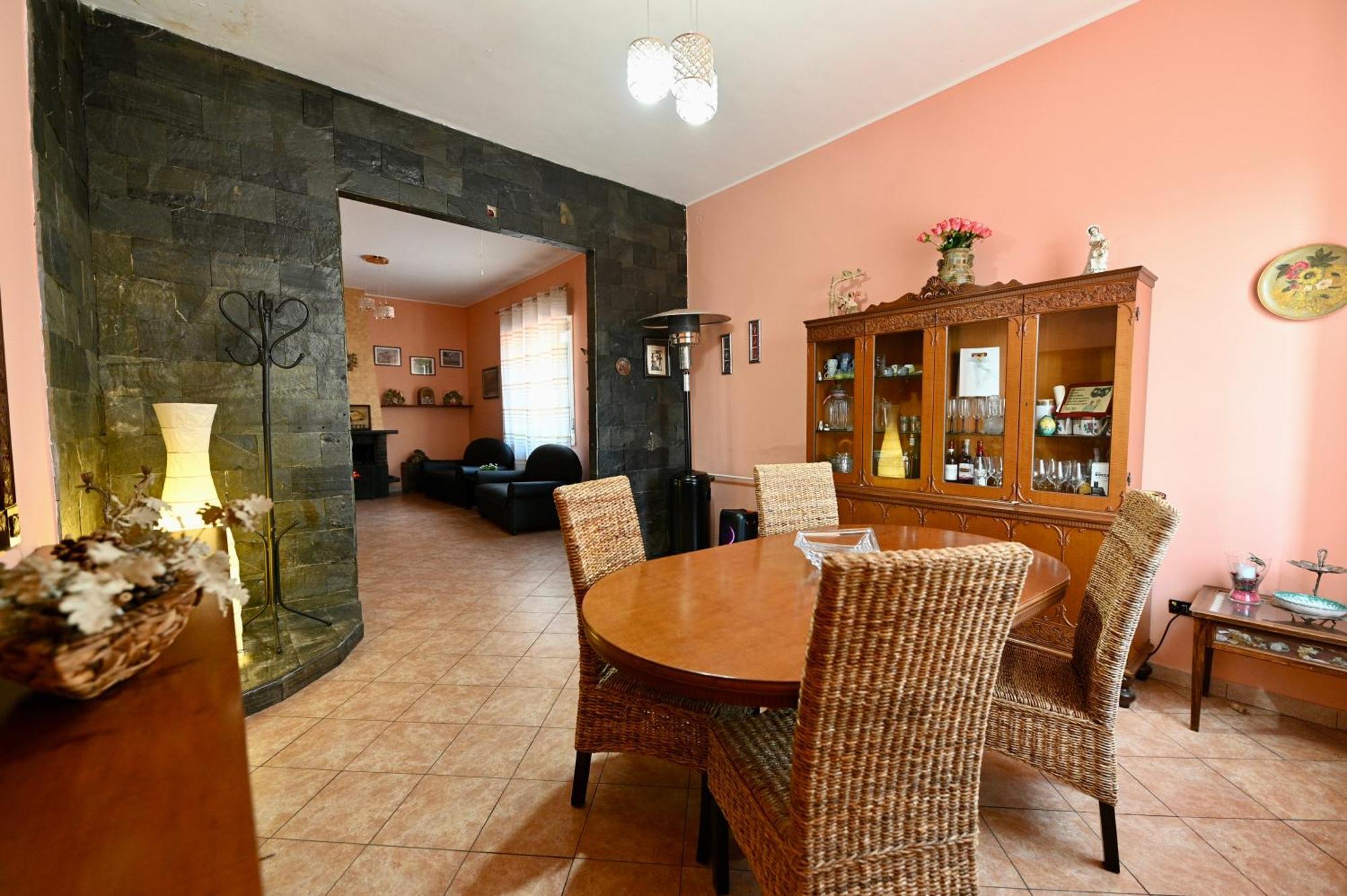 Villa Etna Volcano Relais- Indipendent Mascalucia